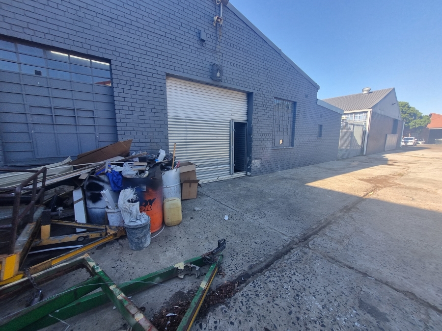 To Let commercial Property for Rent in Triangle Farm Western Cape
